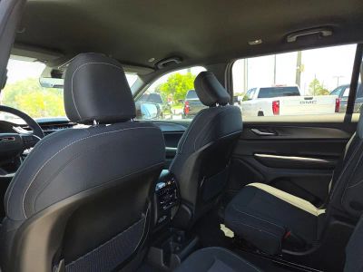 2026 Jeep Grand Cherokee L — photo 10 view