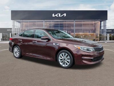 2018 Kia Optima — side profile view