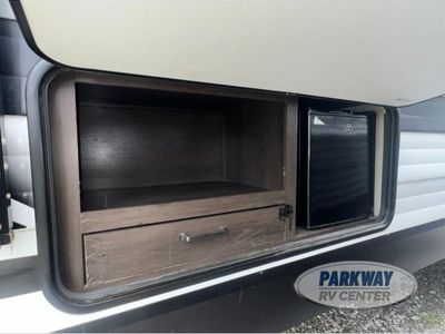 2023 Grand Design Transcend Xplor - Photo 6