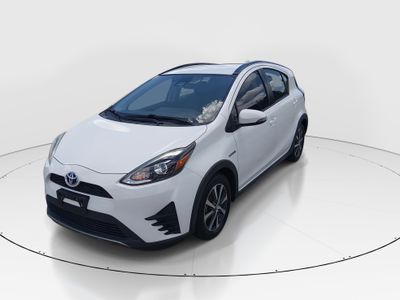 2018 Toyota Prius c - Photo 3
