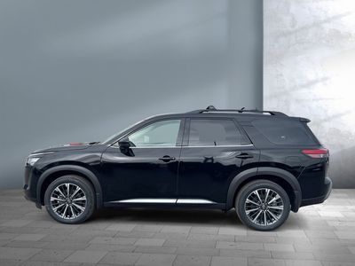 2026 Nissan Pathfinder — rear three-quarter view