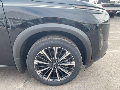 2026 Nissan Pathfinder — photo 24 view