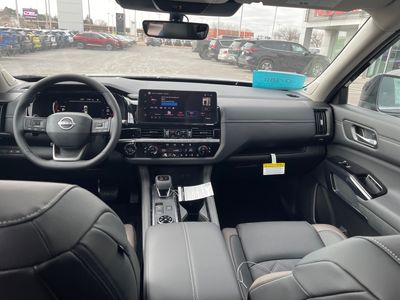 2026 Nissan Pathfinder — photo 17 view