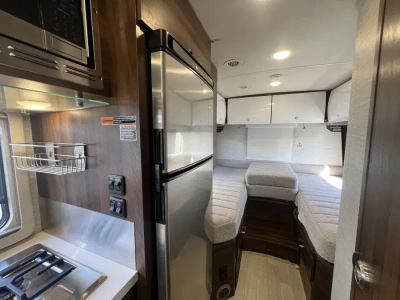 2022 Winnebago NAVION — photo 10 view