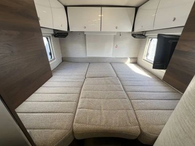 2022 Winnebago NAVION — photo 14 view