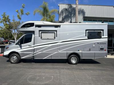 2022 Winnebago NAVION — photo 21 view