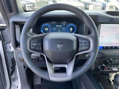 2026 Ford Bronco — photo 13 view