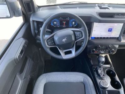 2026 Ford Bronco — photo 10 view