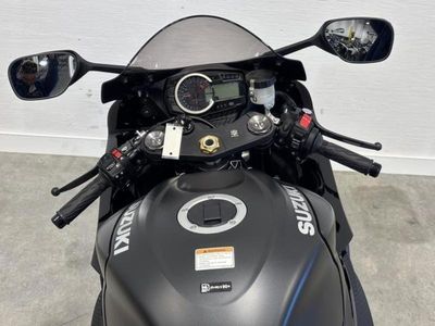2026 Suzuki GSX-R600 — photo 16 view