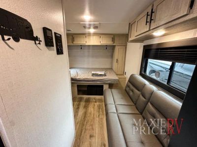 2026 Shasta Compact - Photo 11