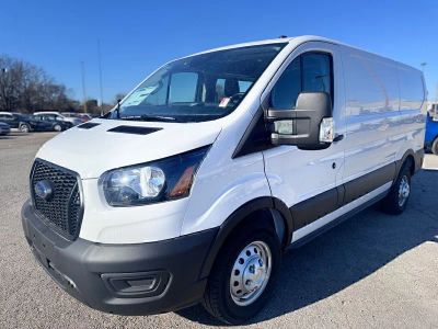 2025 Ford Transit-250 — detail view