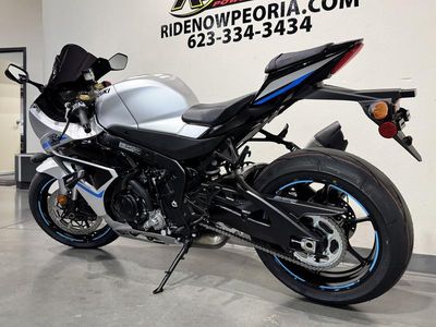 2025 Suzuki GSX-R1000 - Photo 5