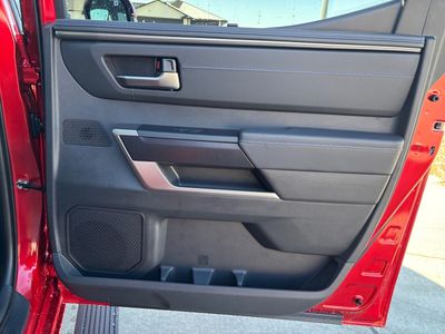 2026 Toyota Tundra 4WD - Photo 10