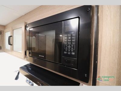 2025 Gulf Stream RV Friendship - Photo 27