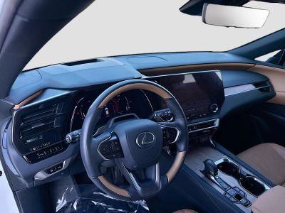 2024 Lexus RX — photo 27 view