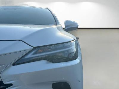 2024 Lexus RX — photo 9 view