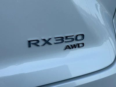 2024 Lexus RX — photo 11 view