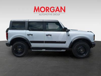 2026 Ford Bronco — photo 8 view