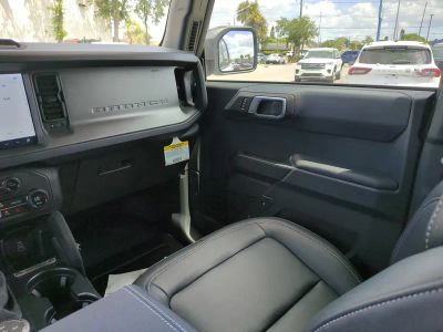 2026 Ford Bronco — photo 14 view