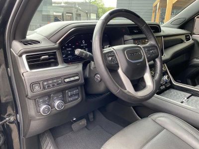 2024 GMC Yukon — side profile view