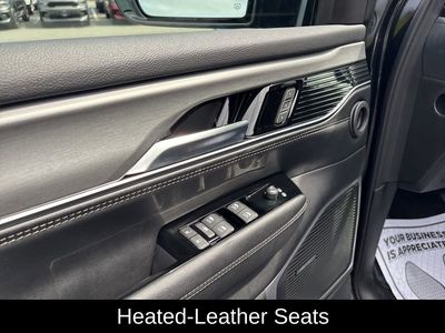 2024 Jeep Wagoneer Series II Carbide - Photo 16