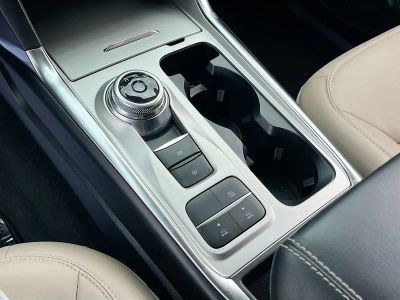 2022 Ford Explorer — photo 16 view
