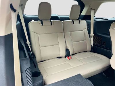 2022 Ford Explorer — photo 26 view