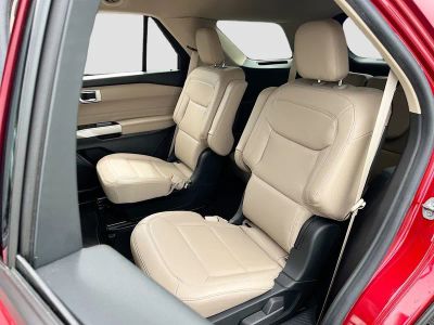2022 Ford Explorer — photo 23 view