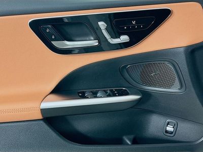 2026 Mercedes-Benz C-Class - Photo 17