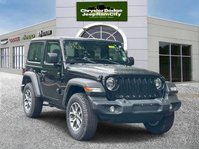 2022 Jeep Wrangler — interior view