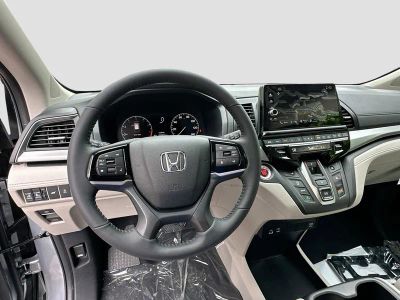 2026 Honda Odyssey — photo 8 view