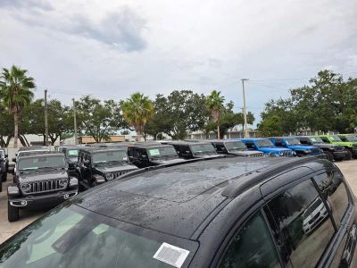 2026 Chrysler Pacifica — photo 11 view