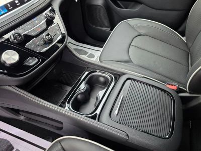 2026 Chrysler Pacifica — photo 25 view
