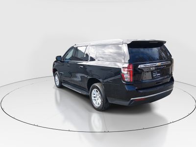 2024 Chevrolet Suburban - Photo 5