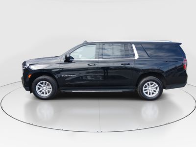 2024 Chevrolet Suburban - Photo 4