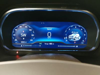2024 Chevrolet Suburban - Photo 14
