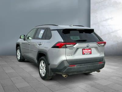 2020 Toyota RAV4 - Photo 4