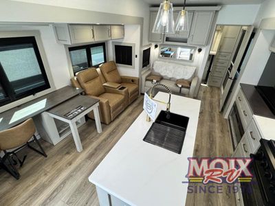 2026 Brinkley Model Z - Photo 33