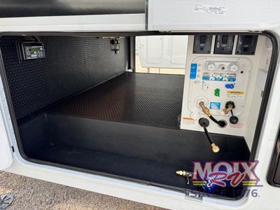2026 Brinkley Model Z - Photo 19