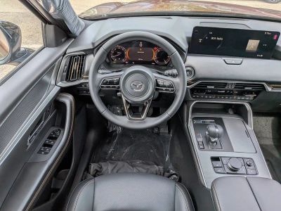 2026 Mazda CX-70 — photo 17 view
