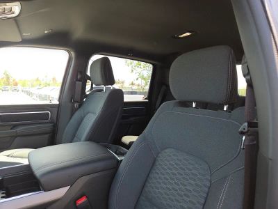2026 Ram 1500 — photo 11 view