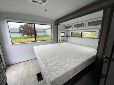 2026 Keystone RV BULLET PREMIUM - Photo 18