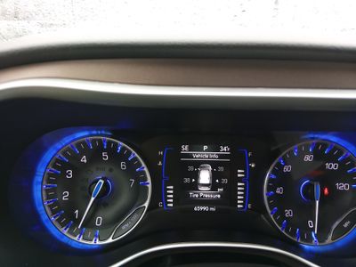 2024 Chrysler Voyager - Photo 14
