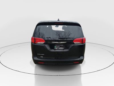 2024 Chrysler Voyager - Photo 6