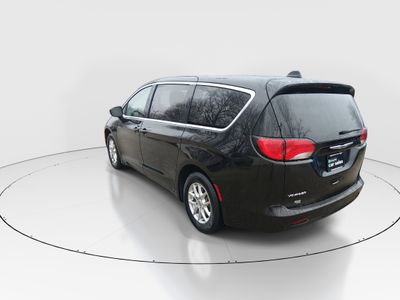 2024 Chrysler Voyager - Photo 5