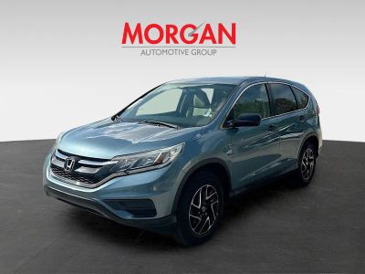 2016 Honda CR-V — rear three-quarter view