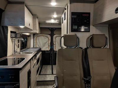 2026 Winnebago SOLIS - Photo 6