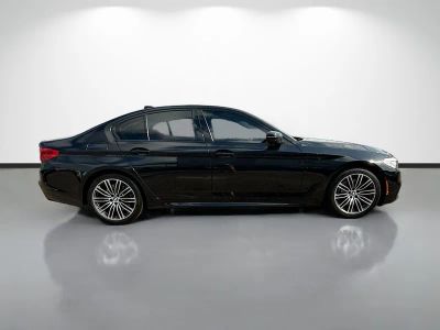 2020 BMW 5 Series — side profile view