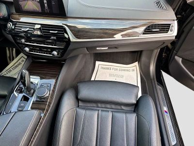 2020 BMW 5 Series — photo 18 view