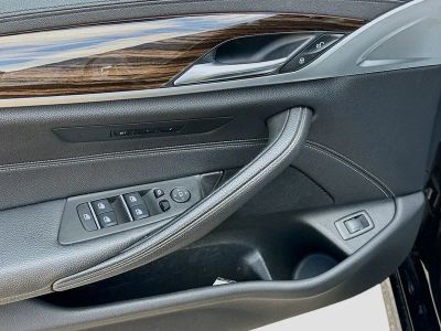 2020 BMW 5 Series — photo 23 view